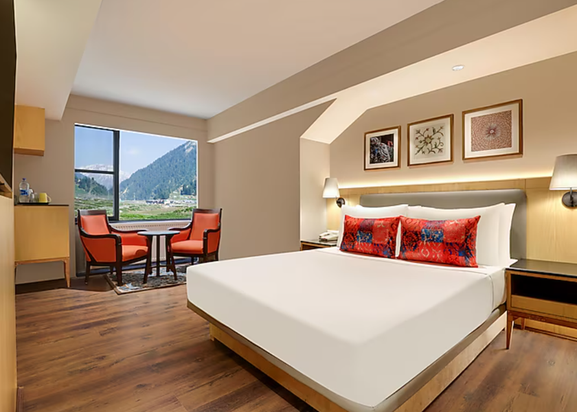 Jammu and Kashmir Sonamarg Superior Queen Room