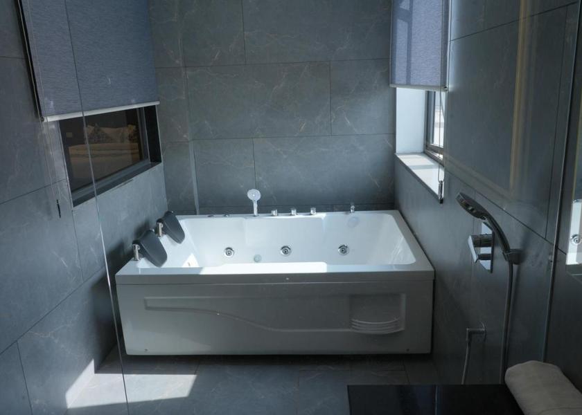 Punjab Mohali Premium Room with Jacuzzi