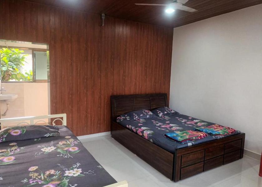 Maharashtra Ratnagiri Economy Triple Room