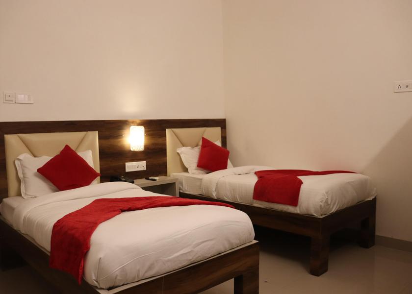 Rajasthan Neemrana Twin