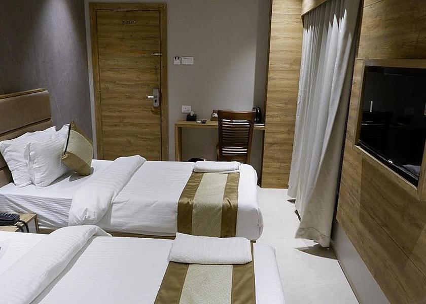 Maharashtra Mumbai Deluxe Double Room
