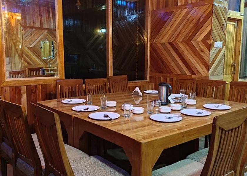 Himachal Pradesh Jibhi Food & Dining