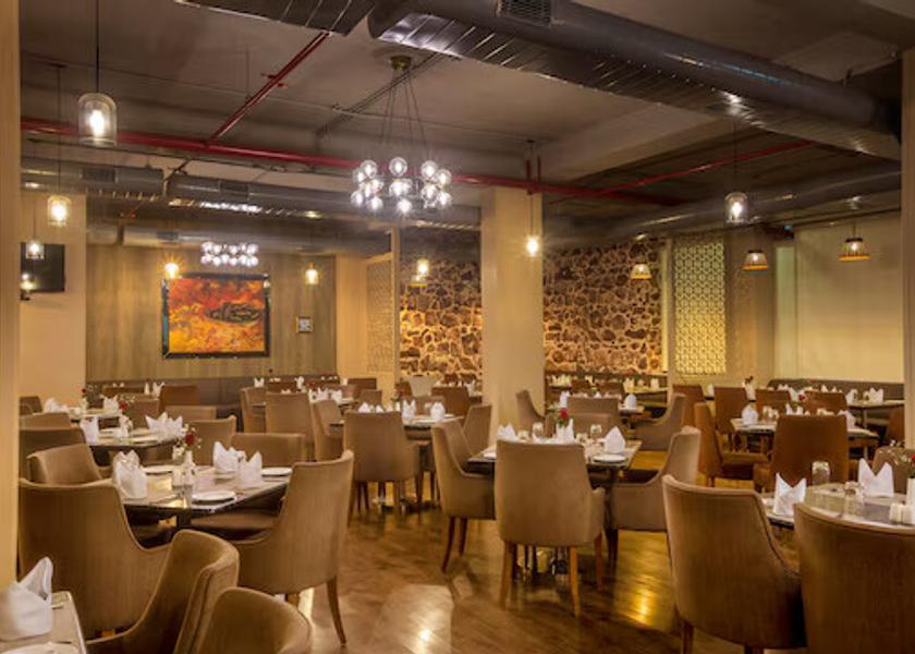 Delhi Delhi Food & Dining
