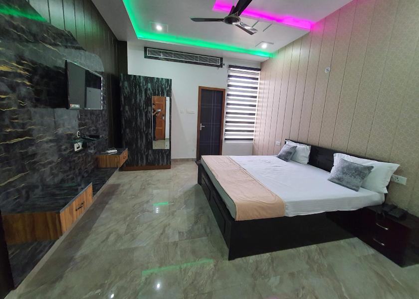 Uttar Pradesh Barabanki Standard Room