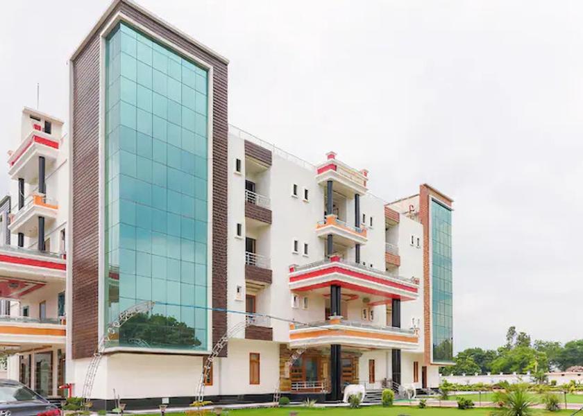 Uttar Pradesh Barabanki Hotel Exterior