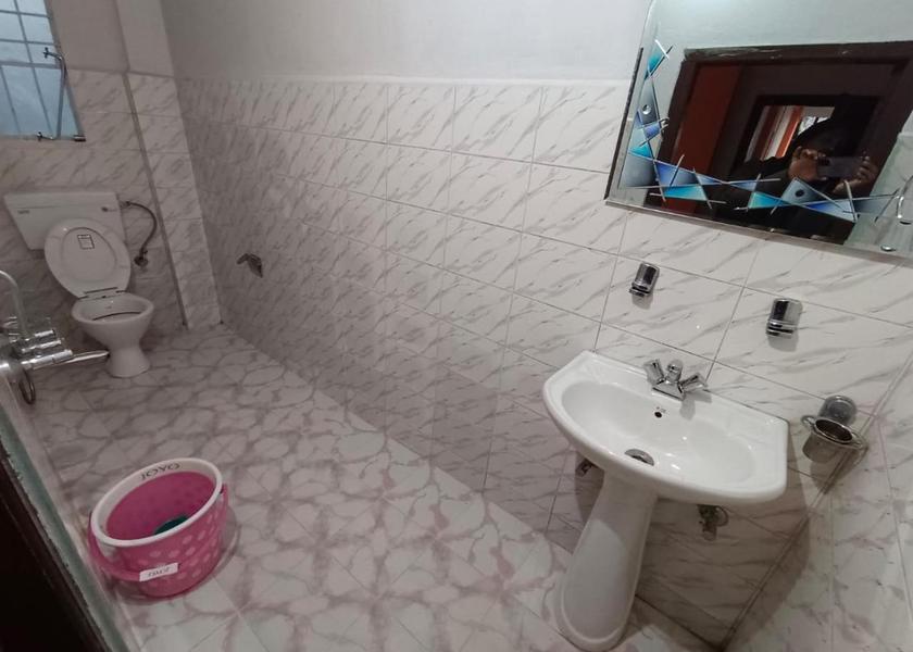 Meghalaya Shillong Bathroom