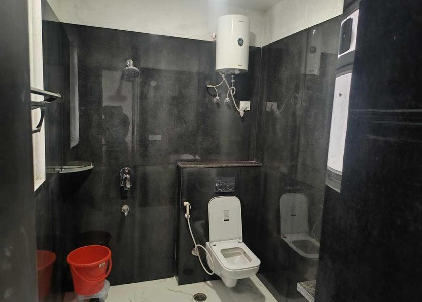 Uttar Pradesh Etah Bathroom