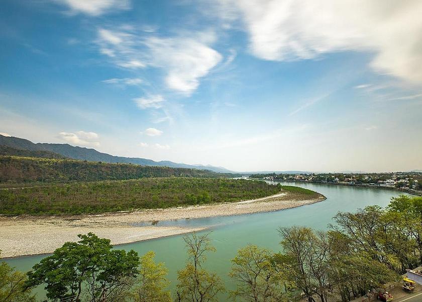 Uttarakhand Rishikesh Beach