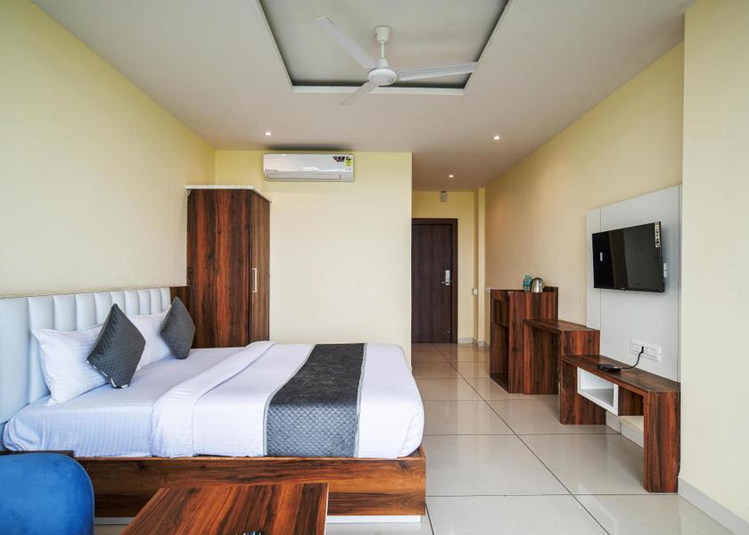 Madhya Pradesh Ujjain Executive Four Bedroom
