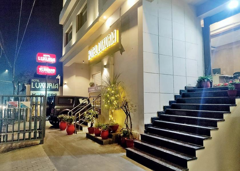 Punjab Ludhiana Hotel Exterior