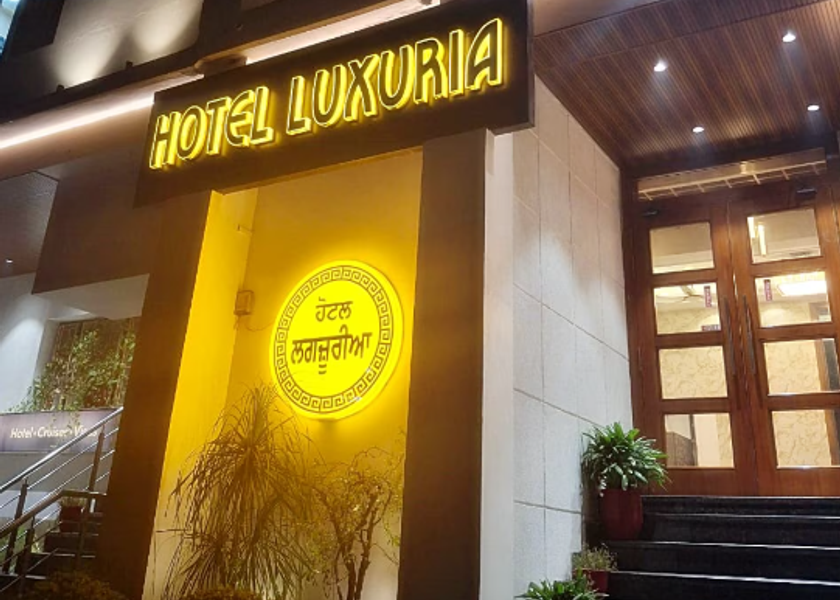 Punjab Ludhiana Hotel Exterior