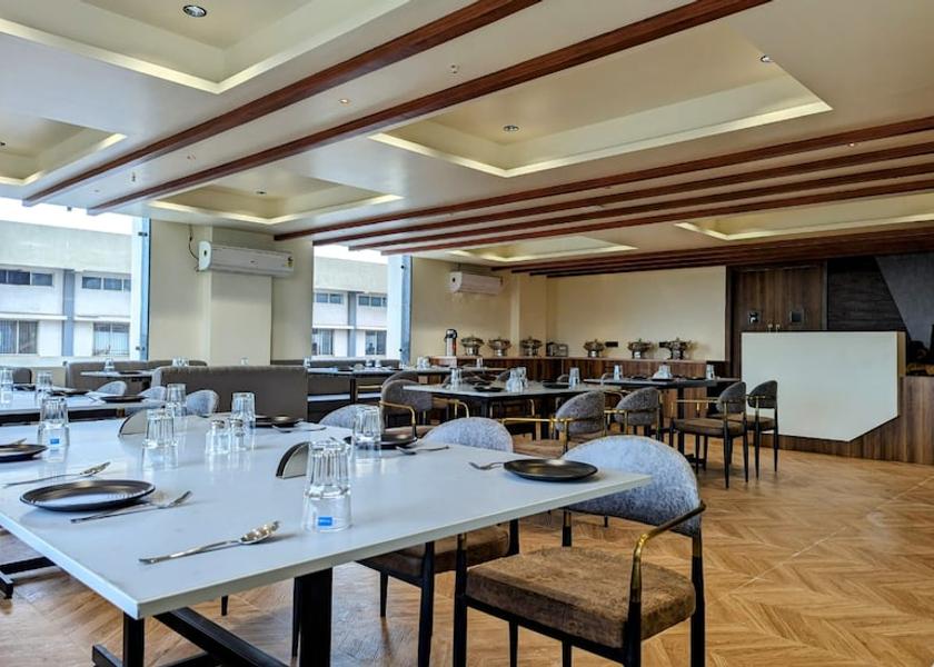 Dadra and Nagar Haveli and Daman and Diu Silvassa Food & Dining