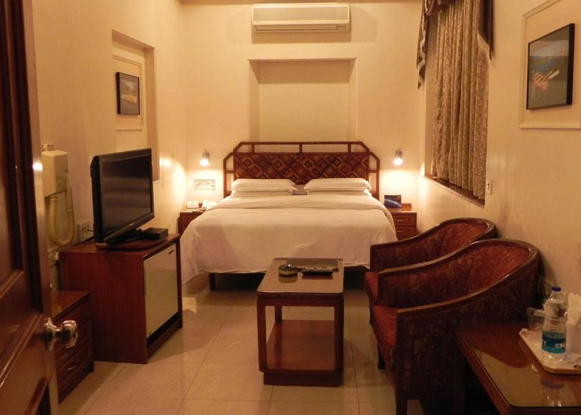Gujarat Jamnagar Standard Room
