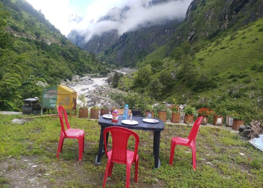 Uttarakhand Joshimath Garden