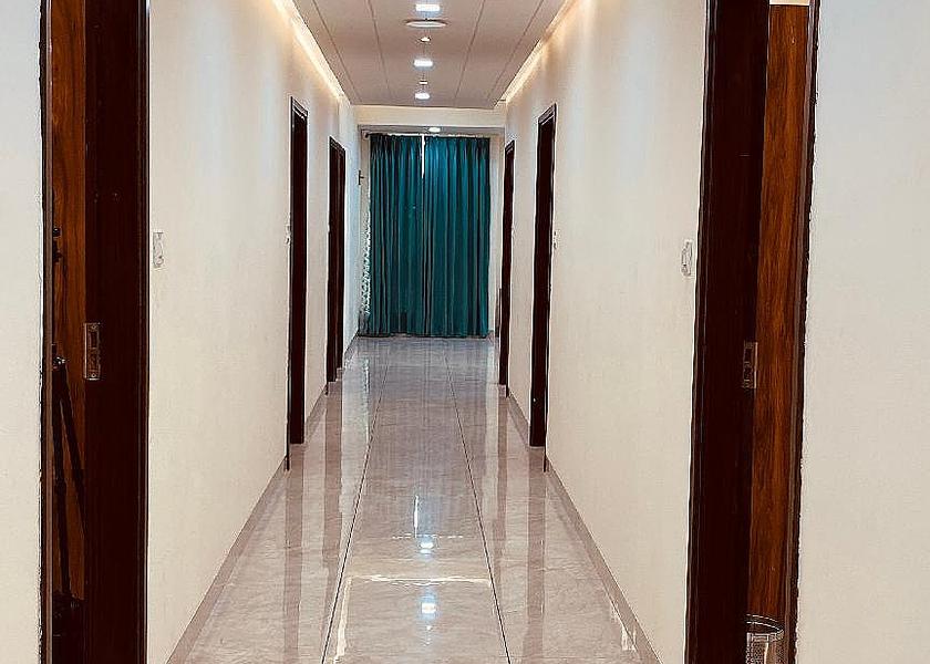 Madhya Pradesh Indore Lobby
