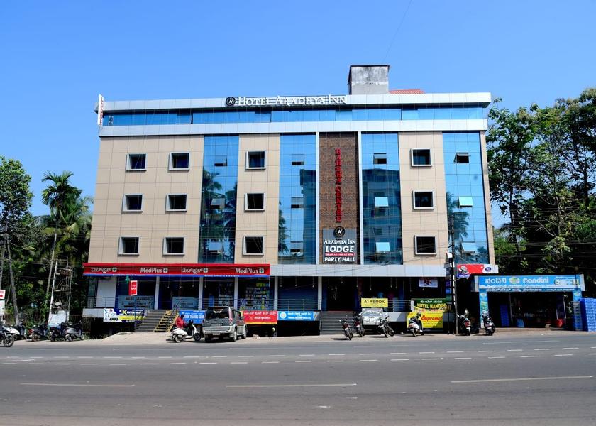 Karnataka Mangalore Hotel Exterior