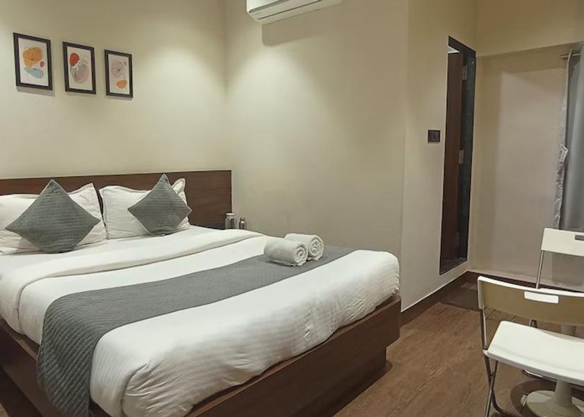 Maharashtra Thane DELUXE ROOM