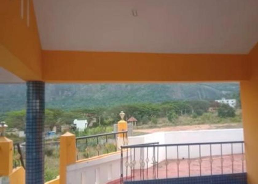 Tamil Nadu Courtrallam Balcony/terrace
