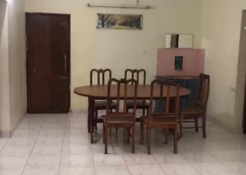 Tamil Nadu Courtrallam Public Areas