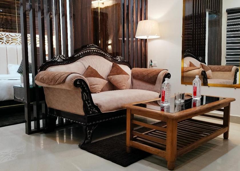 Uttar Pradesh Mau Room Assigned on Arrival