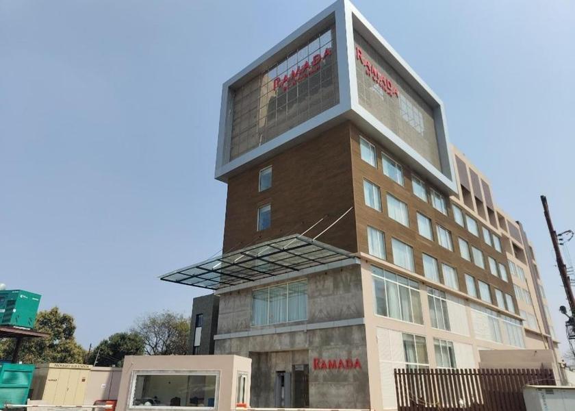 Uttar Pradesh Gorakhpur Exterior view