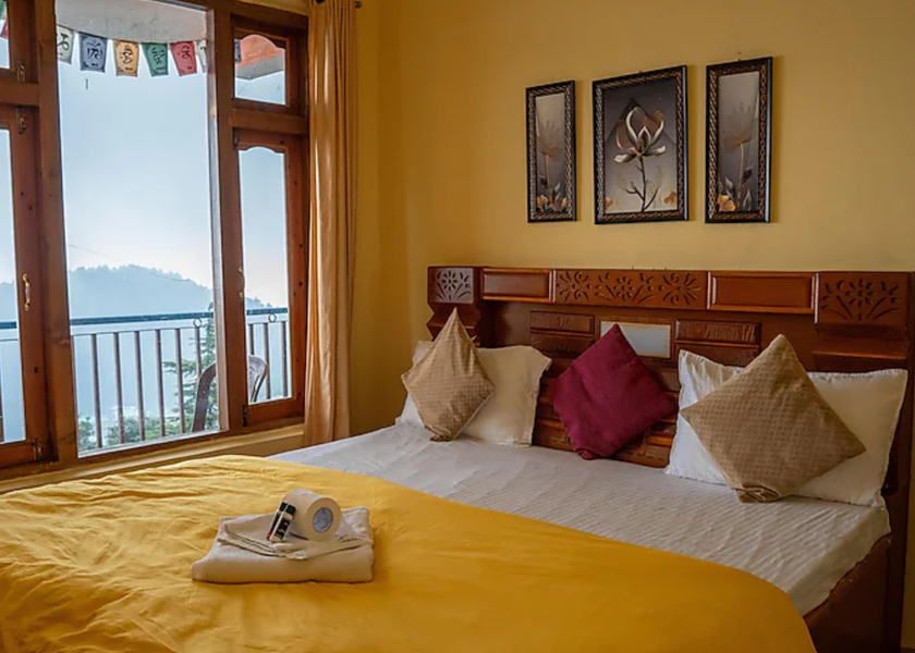 Himachal Pradesh Dharamshala Upper Room With Mountain View