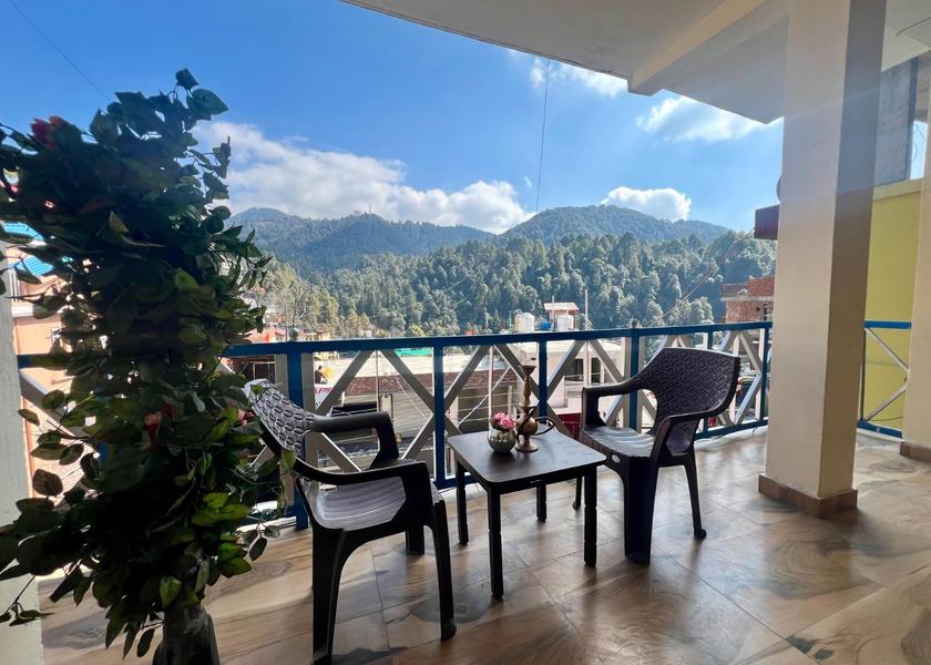 Himachal Pradesh Dalhousie Balcony/terrace