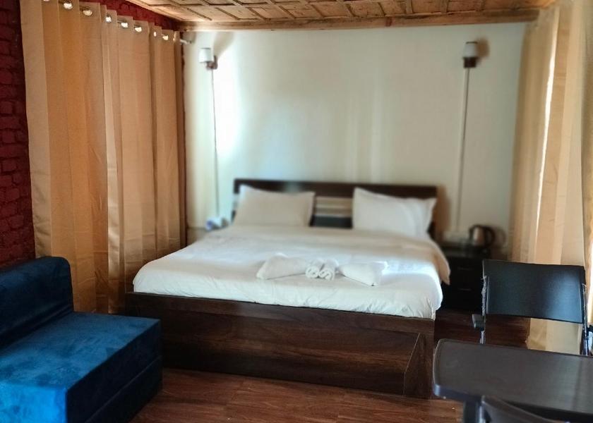 Uttarakhand Barkot Bed