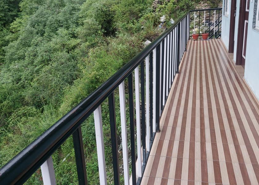 Uttarakhand Mussoorie Outdoors
