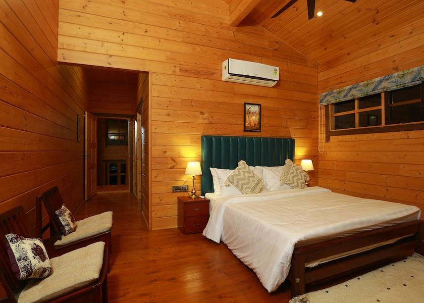 Kerala Kozhikode Room
