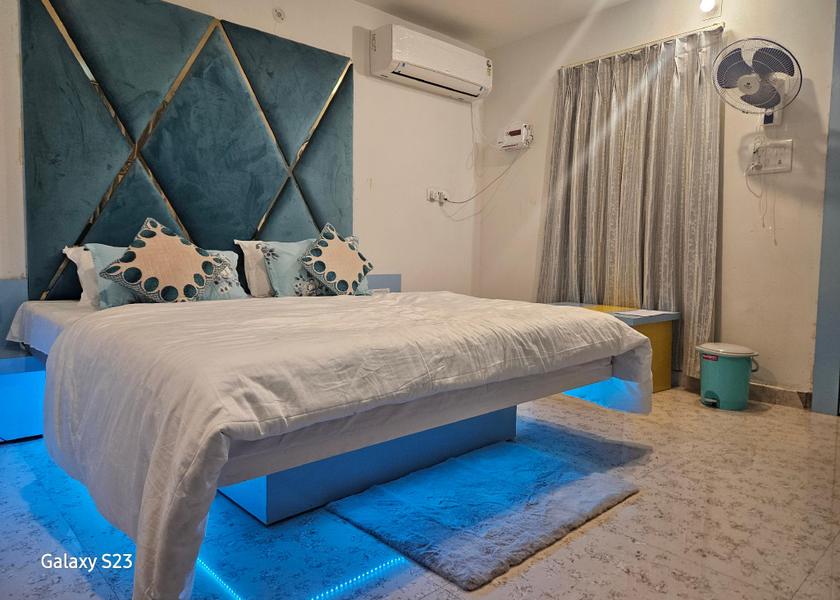 Madhya Pradesh Orchha Suite room