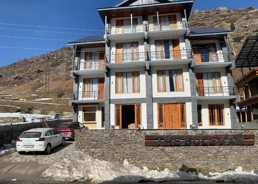 Himachal Pradesh Sissu Hotel Exterior