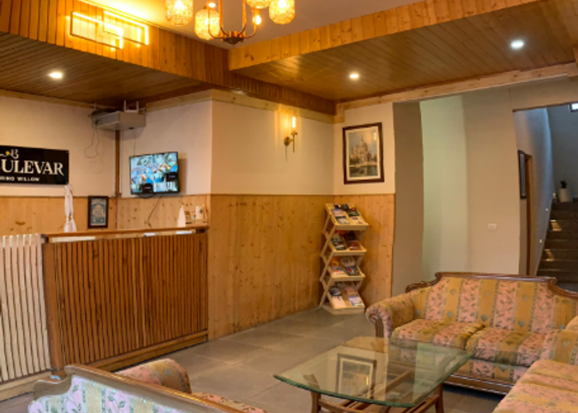 Himachal Pradesh Sissu Public Areas