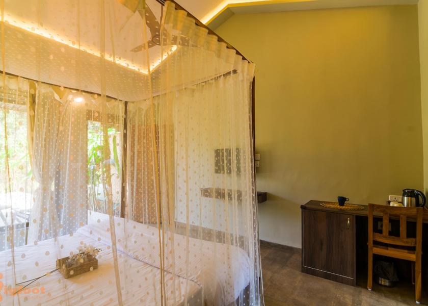 Maharashtra Alibaug Room with Bathtub - Accessible