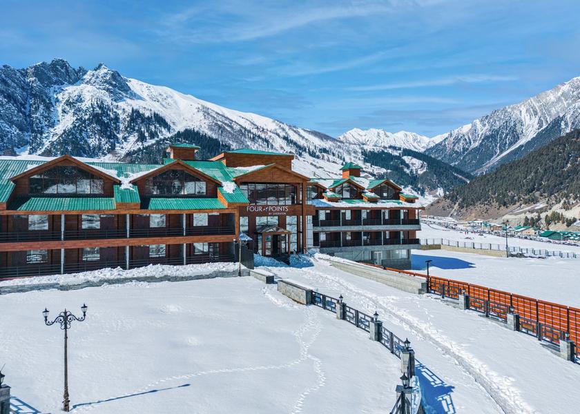 Jammu and Kashmir Sonamarg Hotel View, Exterior Day