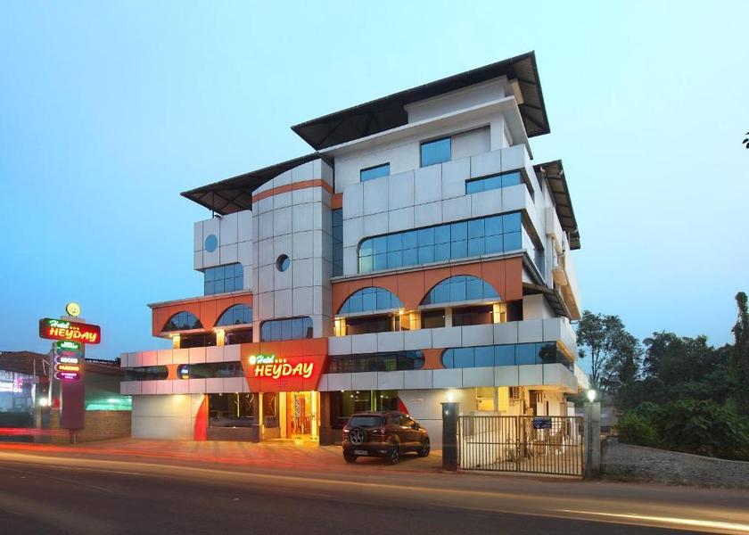 Kerala Pathanamthitta Hotel Exterior
