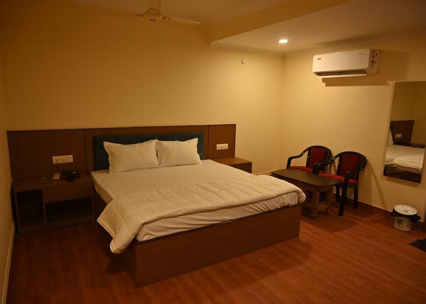 Uttar Pradesh Prayagraj DELUXE ROOM