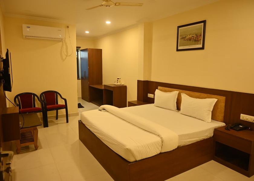 Uttar Pradesh Prayagraj DELUXE ROOM