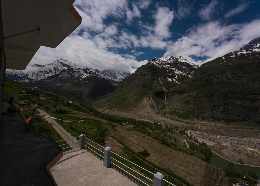 Himachal Pradesh Sissu View