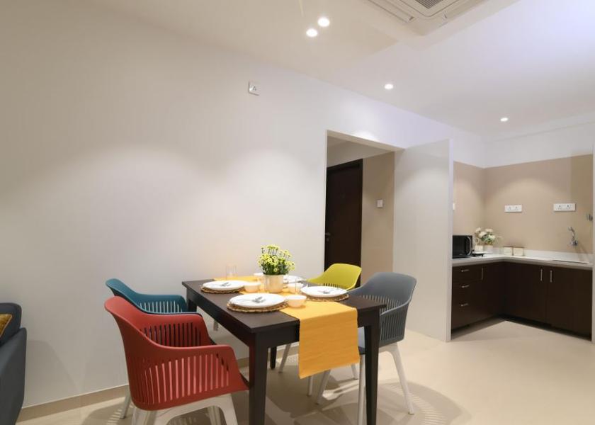 Maharashtra Nashik Food & Dining