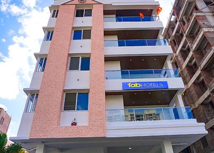 Maharashtra Pune Hotel Exterior
