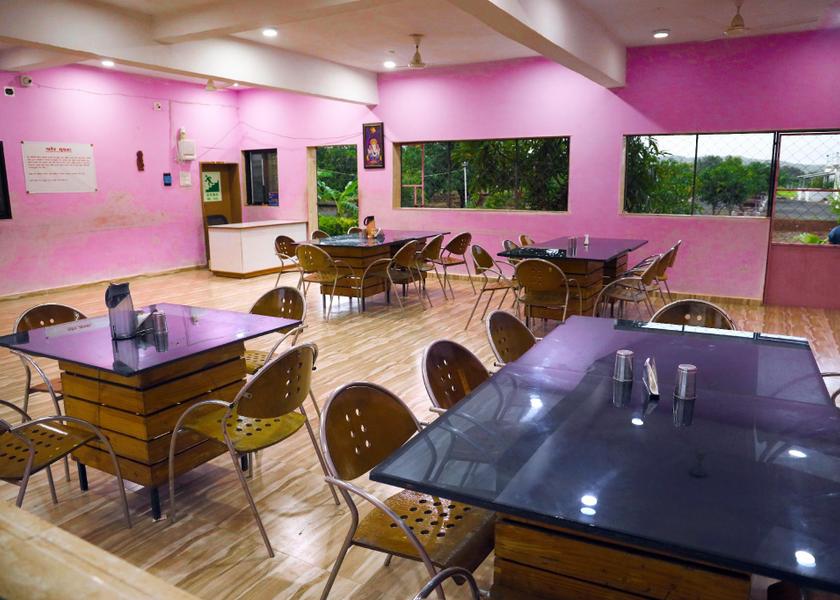 Gujarat Sasan Gir Restaurant