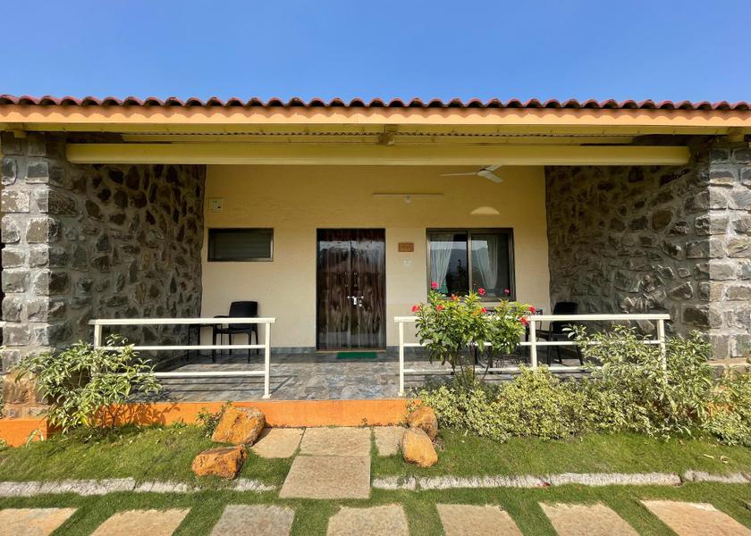 Maharashtra Lonavala Hotel Exterior
