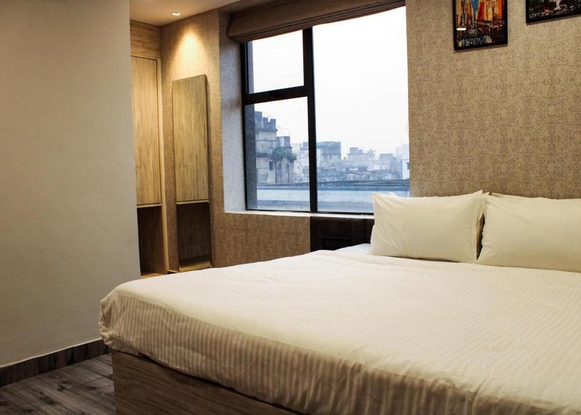 West Bengal Kolkata Deluxe Room