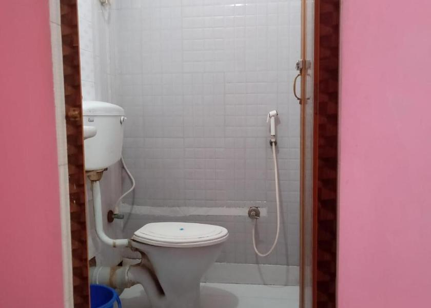 West Bengal Kolkata Bathroom