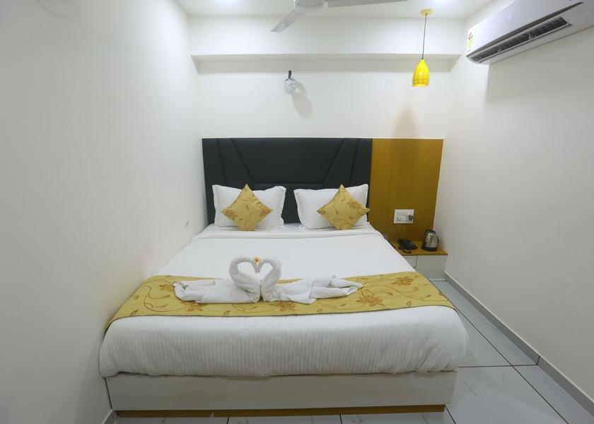 Gujarat Ahmedabad 1025