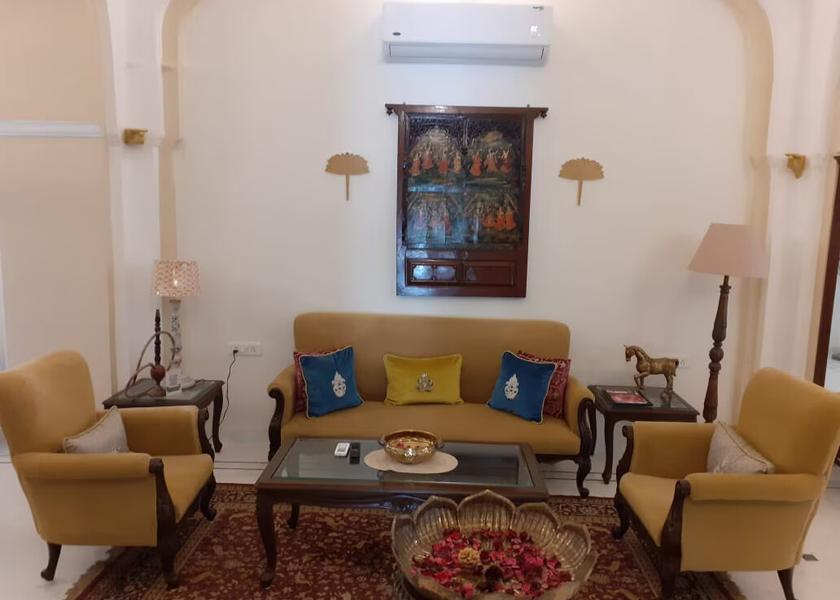 Madhya Pradesh Orchha Public Areas