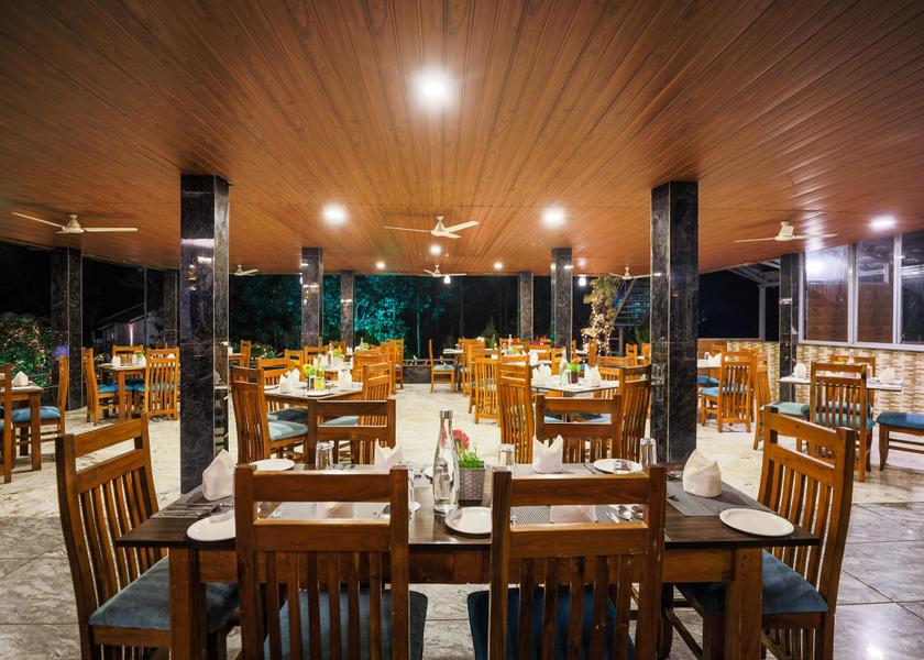 Karnataka Chikmagalur Food & Dining