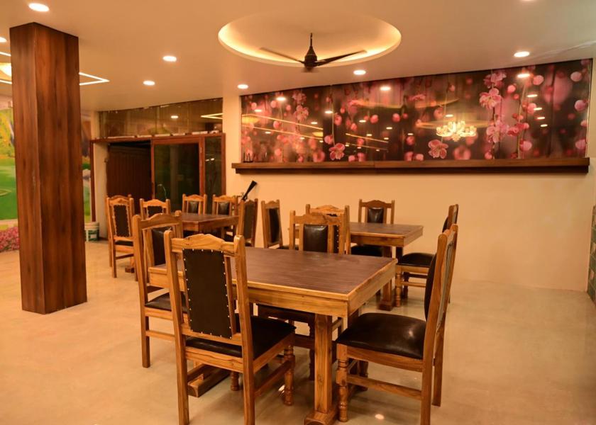 Uttar Pradesh Ayodhya Food & Dining