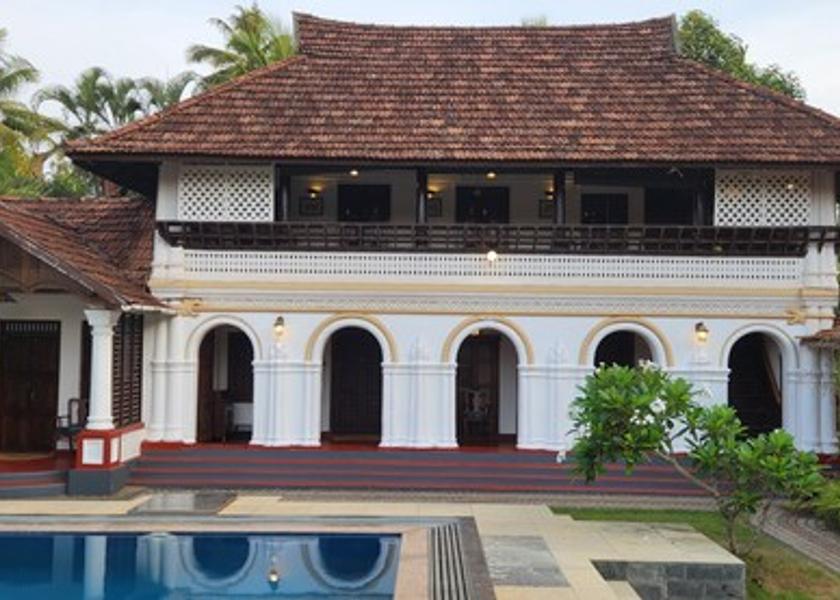 Kerala Kumarakom Food & Dining